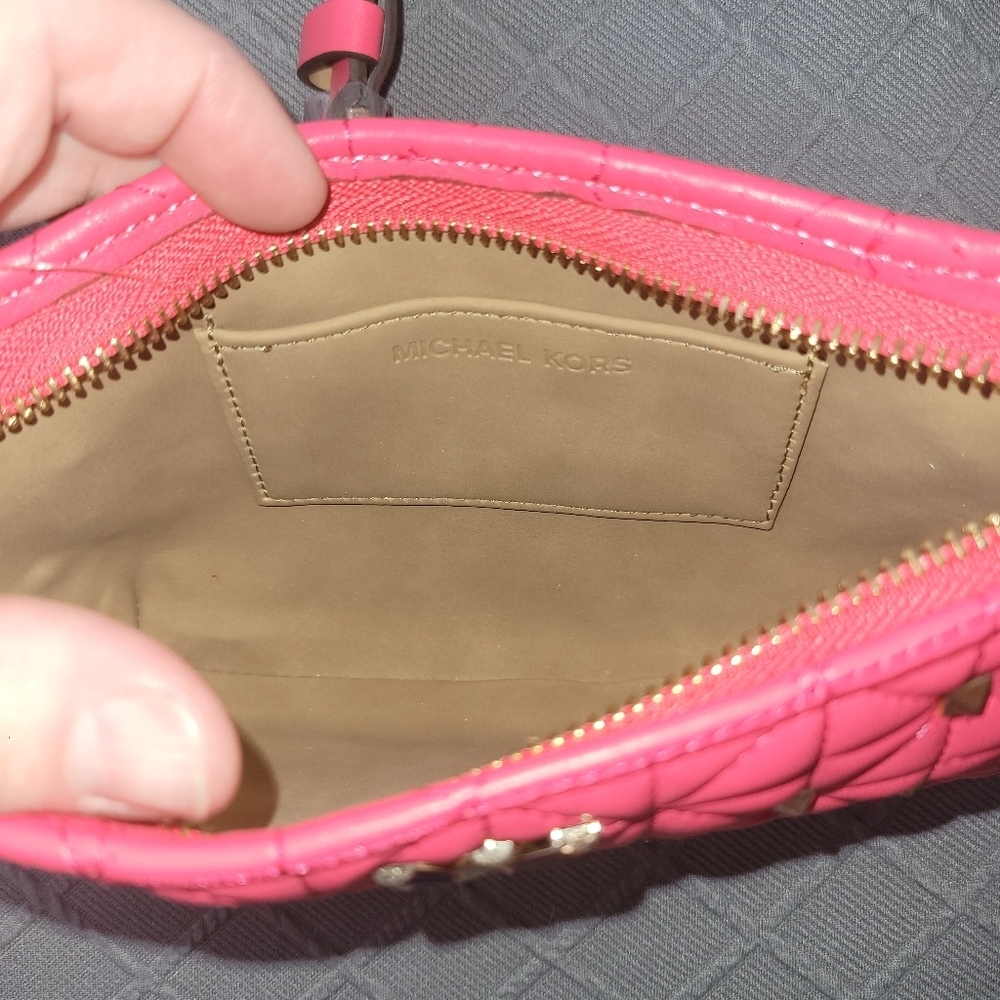 MICHAEL KORS HOT PINK QUILTED BELT BAG CROSSBODY BAG NWT - Picture 3 of 9